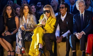 Sắp xếp chỗ ngồi hàng ghế đầu cho một show thời trang đều phải có tính toán cả