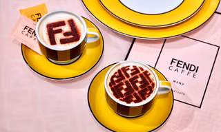 Khi các nhà mốt lấn sân F&B: Ăn hamburger Gucci, uống cà phê LV, ngồi quán Ralph Lauren