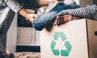 Tái chế thời trang không đơn giản như hô hào, giải pháp tốt nhất vẫn là bớt mua sắm