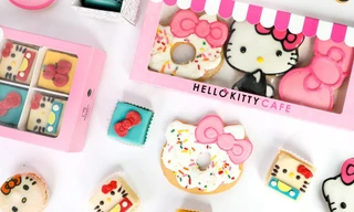 Cưng xỉu với set trà chiều Hello Kitty, dòm để có thêm động lực dành tiền đi du lịch nào!