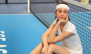 Những kiểu tóc "over hợp" với các cô nàng mê pickleball trong ngày nắng nóng