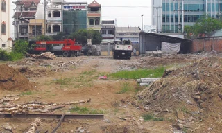 Quan chức thua cờ tiền tỷ:  Suy sụp khi hết cửa 'lách'