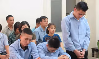 Các bị cáo tại tòa.