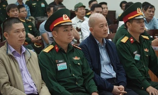 Các bị cáo tại tòa phúc thẩm.