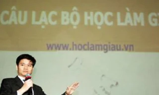 Phạm Thanh Hải tại một buổi thuyết trình.