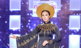 Hoa hậu Thu Hoài hóa 'Nữ Oa' trên sàn diễn thời trang.