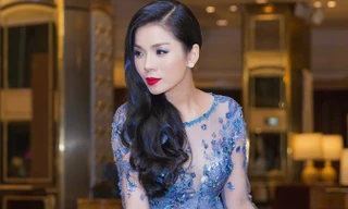 Lệ Quyên xinh đẹp quyến rũ trong bộ váy dạ hội xuyên thấu.