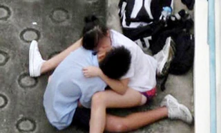 Quái đản trào lưu giới trẻ thích làm ‘chuyện ấy’ nơi công cộng