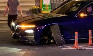 Ôtô gãy bánh: Cục Đăng kiểm sẽ vào cuộc khi người dùng phản ánh
