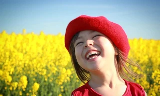 Vẻ cuốn hút của những 'đóa hồng lai' Nhật Bản