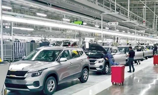 Doanh số ôtô toàn cầu giảm 39% trong tháng 3