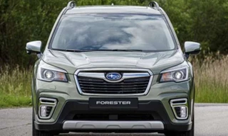 Subaru bị kiện về kính chắn gió dễ nứt vỡ tại Mỹ