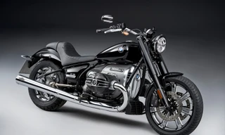 BMW trình làng môtô R18 với động cơ Boxer mạnh nhất