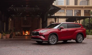 Toyota sắp tung thêm mẫu xe Grand Highlander?