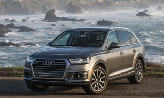 Triệu hồi hàng trăm chiếc Audi Q7 và Q8 vì lỗi hệ thống lái