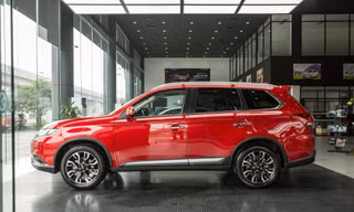 Crossover cỡ trung chạy đua công nghệ an toàn