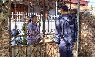 Đinh Thị Then tại buổi thực nghiệm hiện trường về hành vi sát hại tình nhân.