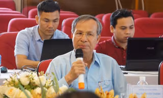 Cấm xe máy tại Hà Nội: Cần xử lý đồng bộ các vấn đề