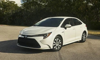 Toyota Corolla Altis mới được đăng ký tại Việt Nam