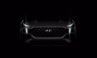 Hyundai tung ảnh ban đầu về Santa Fe 2021 