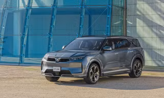 Cận cảnh SUV cỡ lớn chạy điện VinFast VF e36