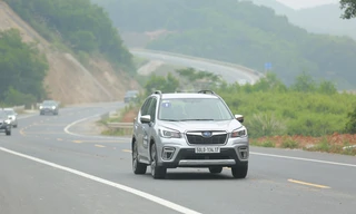 Crossover cỡ trung cạnh tranh khốc liệt dịp cuối năm