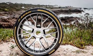 Lốp xe với khả năng 'cực dị': Kết nối Internet