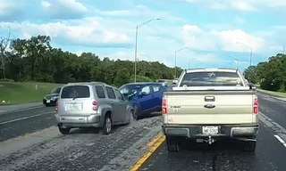 Lấn làn, xe Chevrolet gây họa cho SUV Toyota
