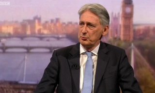 Bộ trưởng Tài chính Anh dọa từ chức nếu ông Johnson trở thành thủ tướng