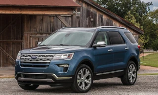Khách hàng phản ánh Ford Explorer bị rò rỉ khí độc hại vào cabin