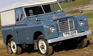 Lộ diện 'xe lạ' của James Bond trong phim kế tiếp