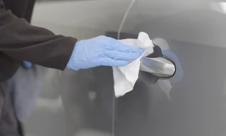 40 vị trí trên ôtô cần làm sạch để tránh mắc COVID-19