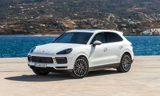 Triệu hồi loạt xe Porsche Cayenne nhập khẩu 