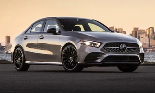 Ôtô gầm cao ngày càng được ưa chuộng