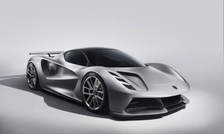 Siêu xe công suất khủng, giá đến 49 tỷ đồng trình làng