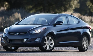 Triệu hồi 430.000 xe Hyundai Elantra có thể tự bốc cháy tại Mỹ