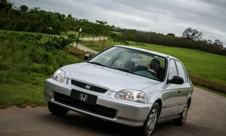 Mercedes-Benz từng sản xuất ô tô cho Honda