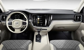 Top 10 mẫu ôtô có nội thất tốt nhất năm 2019