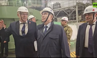 Tổng thống Nga đến thăm tỉnh Kursk lần đầu tiên sau khi quân đội Ukraine bị đẩy lùi