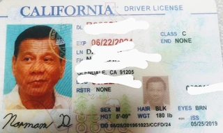 Tấm bằng lái xe giả có ảnh của Tổng thống Philippines.