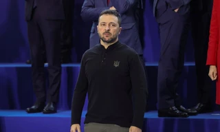 Tổng thống Ukraine đến Pháp, có thể sẽ gặp ông Donald Trump