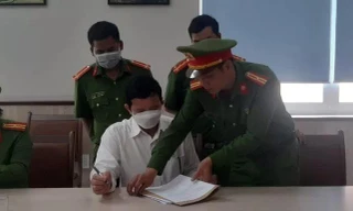 Giám đốc CDC Đắk Lắk nhận bao tiền 'lót tay' của Công ty Việt Á?