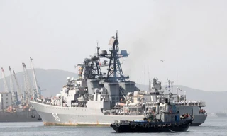 Tàu chiến Nga cập cảng Qatar