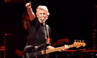 Rocker ban nhạc Pink Floyd gửi thư ngỏ cho Đệ nhất phu nhân Ukraine