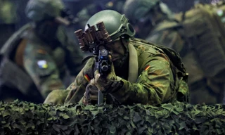 Lần đầu tiên sau thời kỳ phát xít, Đức đưa quân đến 'sát cửa Nga'