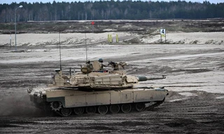 Nga tấn công xe tăng Abrams thứ ba gần Avdiivka bằng máy bay không người lái