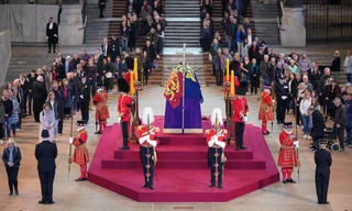 THẾ GIỚI 24H: Anh ngừng tiếp nhận người đăng ký viếng Nữ hoàng