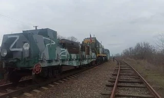 Đoàn tàu bọc thép của Nga bất ngờ xuất hiện ở Ukraine