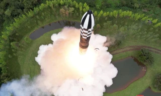 Triều Tiên xác nhận thử Hwasong-18, tuyên bố tên lửa bay lâu nhất từ trước đến nay