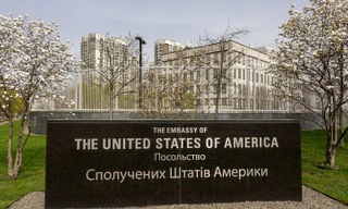 Đại sứ quán Mỹ thúc giục công dân rời khỏi Ukraine